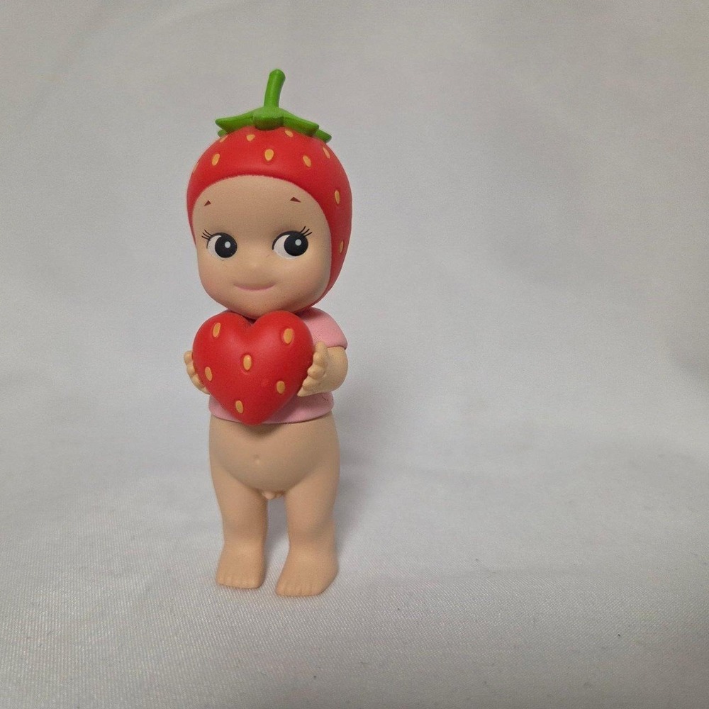 Authentic Sonny Angel Strawberry Love Series Strawberry 2026